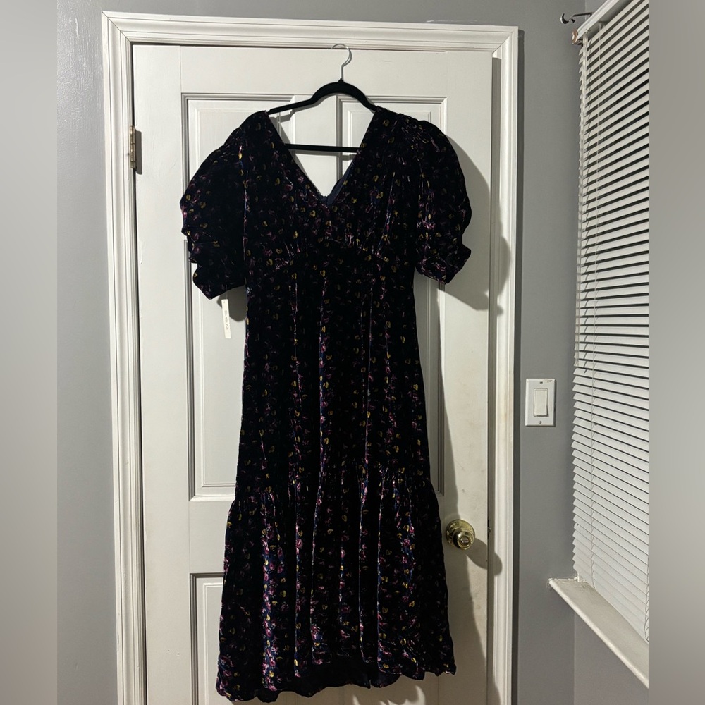 Sea New York Valerie Velvet Floral Dress — BRAND NWT — Size 14 - Picture 2 of 5